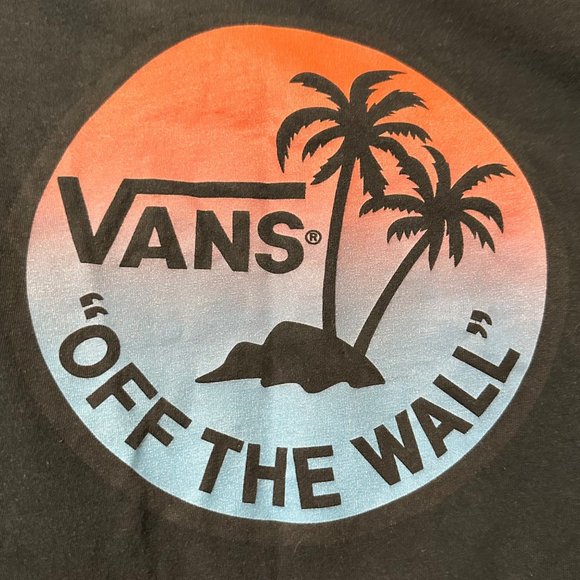 Vans “Off the Wall” size L black cotton short sleeve cropped tee - Picture 2 of 6